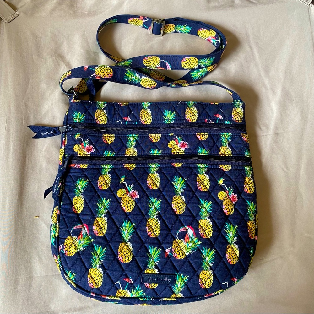Vera Bradley Pineapple Bag 🍍
